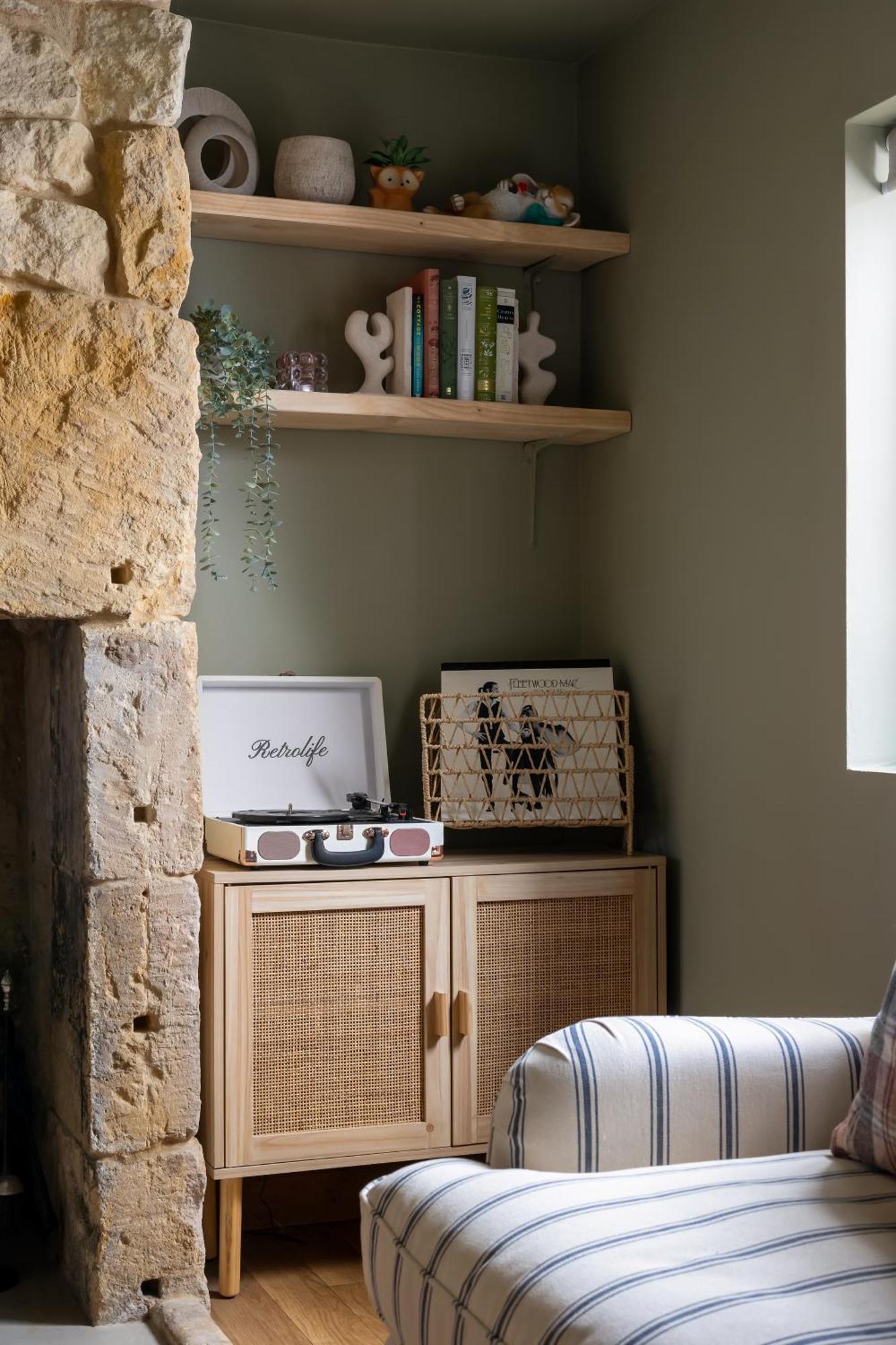Broadway Scandi Chic Authentic Cottage Exterior photo